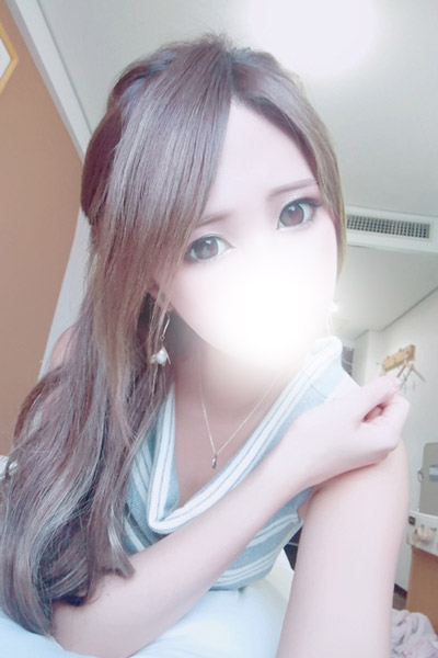 新人 りせ